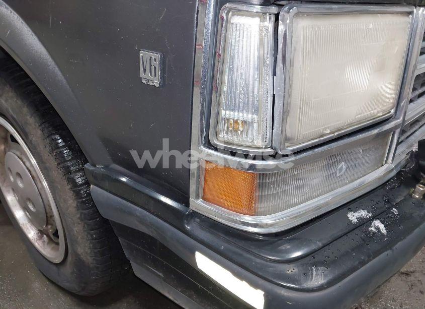 Photo 6 of 1990 Dodge Grand CARAVAN LE (VIN 1B4GK54R7LX223675)