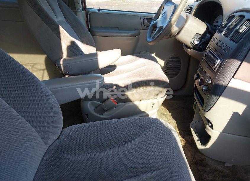 Photo 5 of 2002 Dodge Grand CARAVAN SE (VIN 1B4GP24362B666181)