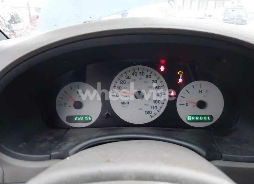 Photo 7 of 2002 Dodge Caravan SE (VIN 1B4GP25342B589678)