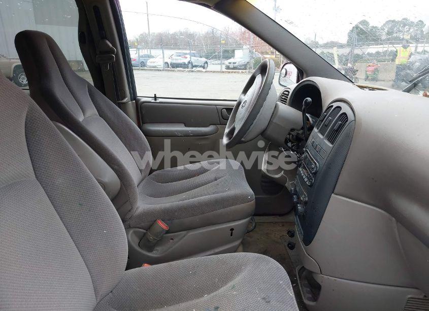 Photo 5 of 2002 Dodge Caravan SE (VIN 1B4GP25B62B579323)