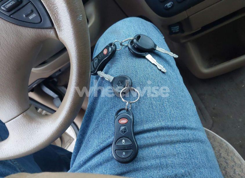 Photo 11 of 1999 Dodge Grand CARAVAN SE (VIN 1B4GP44G8XB880093)