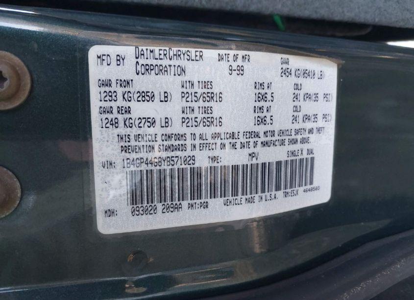 Photo 9 of 2000 Dodge Grand CARAVAN SE (VIN 1B4GP44G8YB571029)