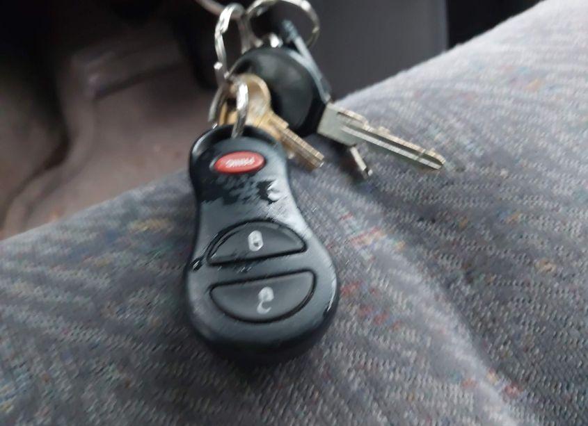 Photo 11 of 2000 Dodge Grand CARAVAN SE (VIN 1B4GP44L4YB513576)