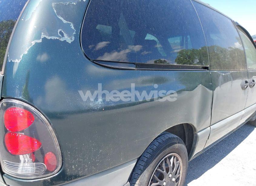 Photo 13 of 1996 Dodge Grand CARAVAN SE (VIN 1B4GP44R3TB341618)