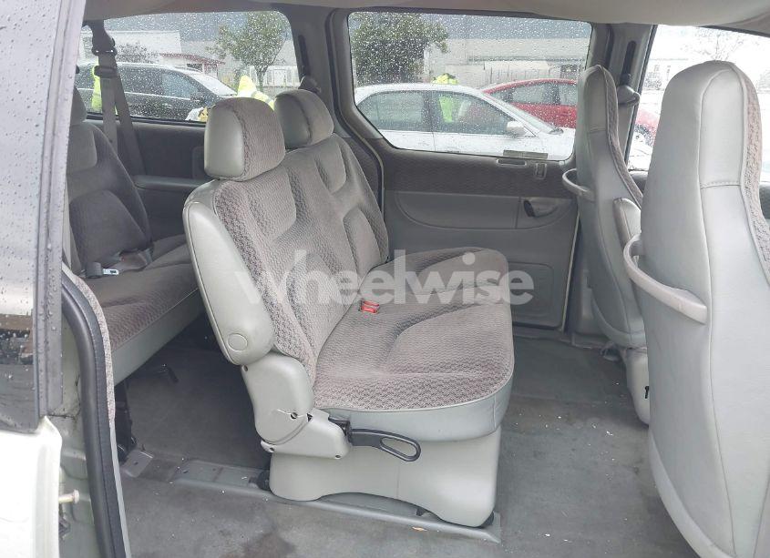 Photo 8 of 2000 Dodge Grand CARAVAN SE (VIN 1B4GP44R8YB774357)