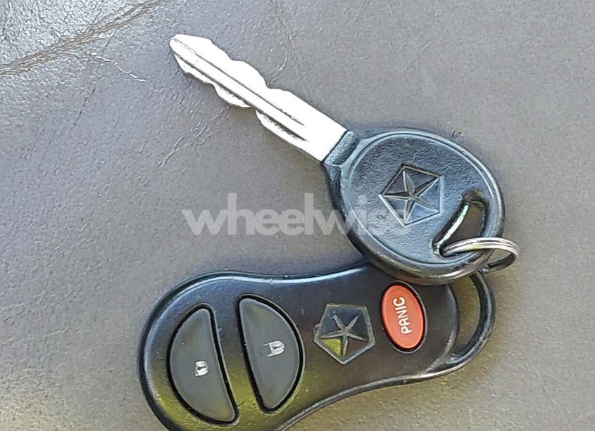 Photo 11 of 2000 Dodge Grand CARAVAN ES (VIN 1B4GP74L3YB630549)