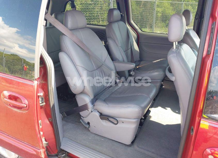 Photo 8 of 2000 Dodge Grand CARAVAN ES (VIN 1B4GP74L3YB630549)