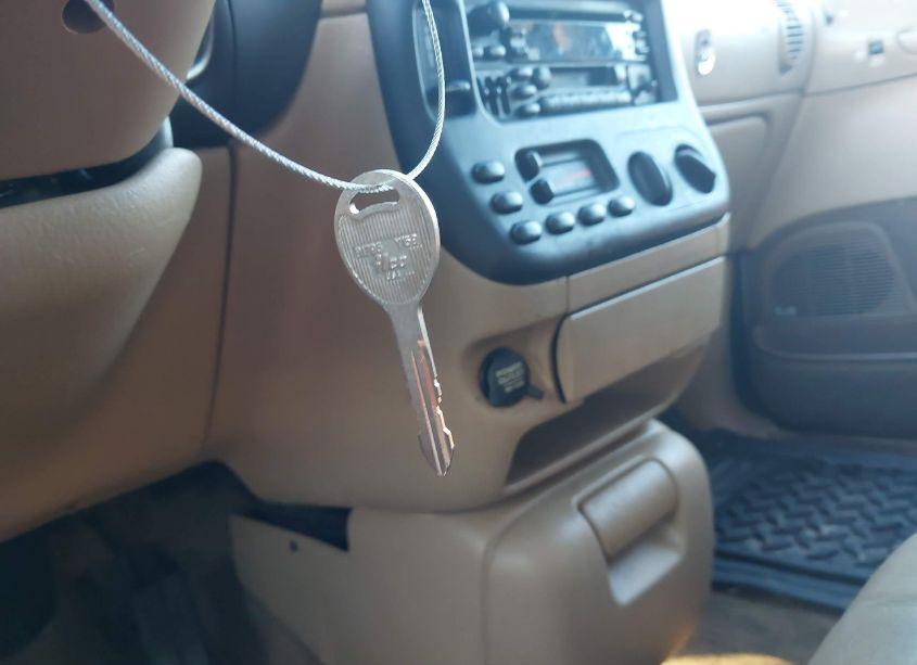 Photo 11 of 2000 Dodge Grand CARAVAN ES (VIN 1B4GP74L8YB672439)