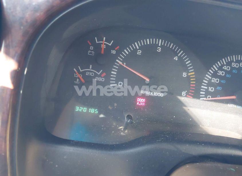 Photo 7 of 2000 Dodge Durango (VIN 1B4HR28Y4YF167093)