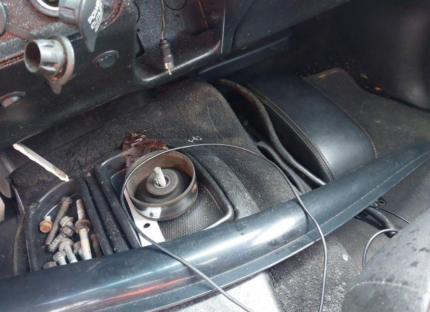 Photo 12 of 2000 Dodge Durango (VIN 1B4HR28Y8YF145470)