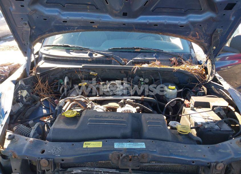 Photo 10 of 2000 Dodge Durango (VIN 1B4HS28N2YF161724)