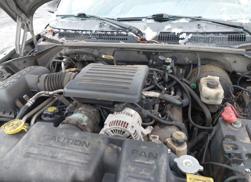 Photo 10 of 2000 Dodge Durango (VIN 1B4HS28N5YF247108)