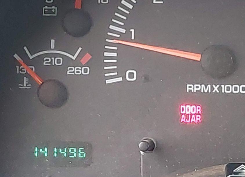 Photo 7 of 2000 Dodge Durango (VIN 1B4HS28N5YF247108)