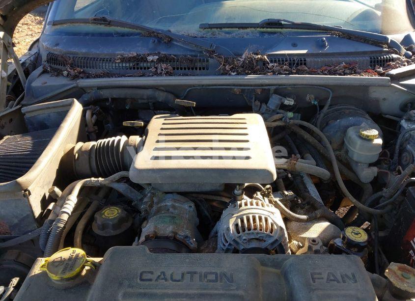 Photo 10 of 2000 Dodge Durango (VIN 1B4HS28N7YF138195)