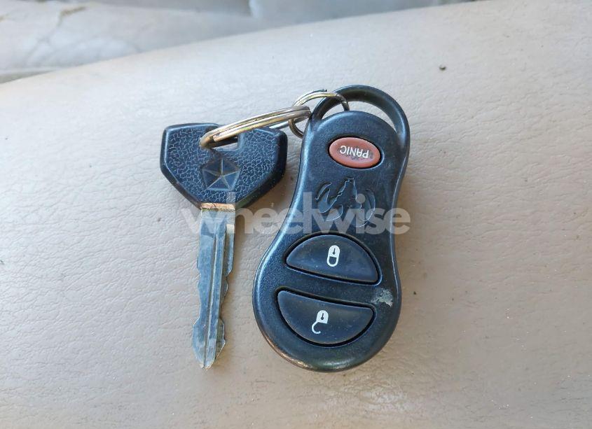 Photo 11 of 2000 Dodge Durango (VIN 1B4HS28N7YF138195)