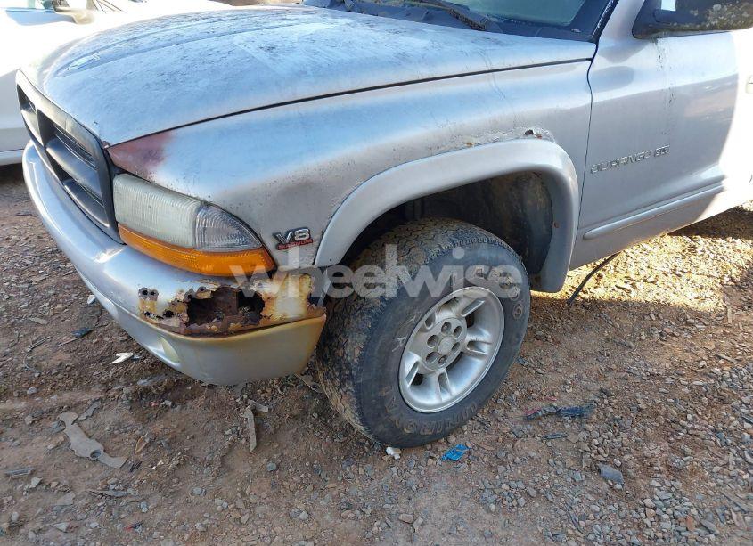 Photo 12 of 2000 Dodge Durango (VIN 1B4HS28N7YF138195)