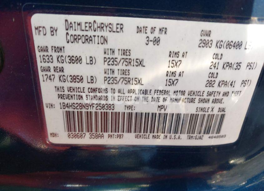 Photo 9 of 2000 Dodge Durango (VIN 1B4HS28N9YF250383)