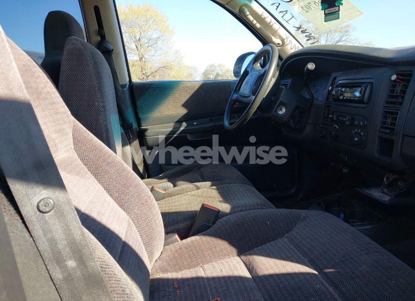 Photo 5 of 2001 Dodge Durango N/A (VIN 1B4HS28NX1F635134)