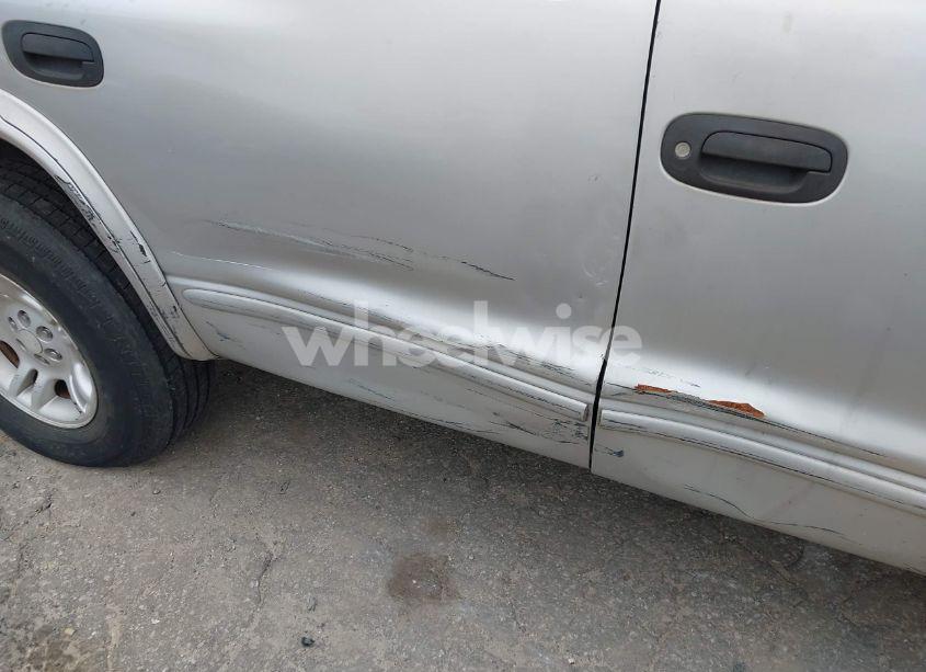 Photo 6 of 2001 Dodge Durango N/A (VIN 1B4HS28NX1F635134)