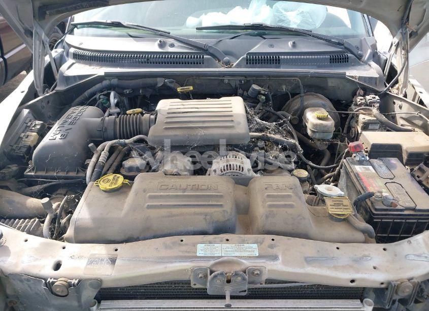 Photo 10 of 2000 Dodge Durango (VIN 1B4HS28NXYF269959)