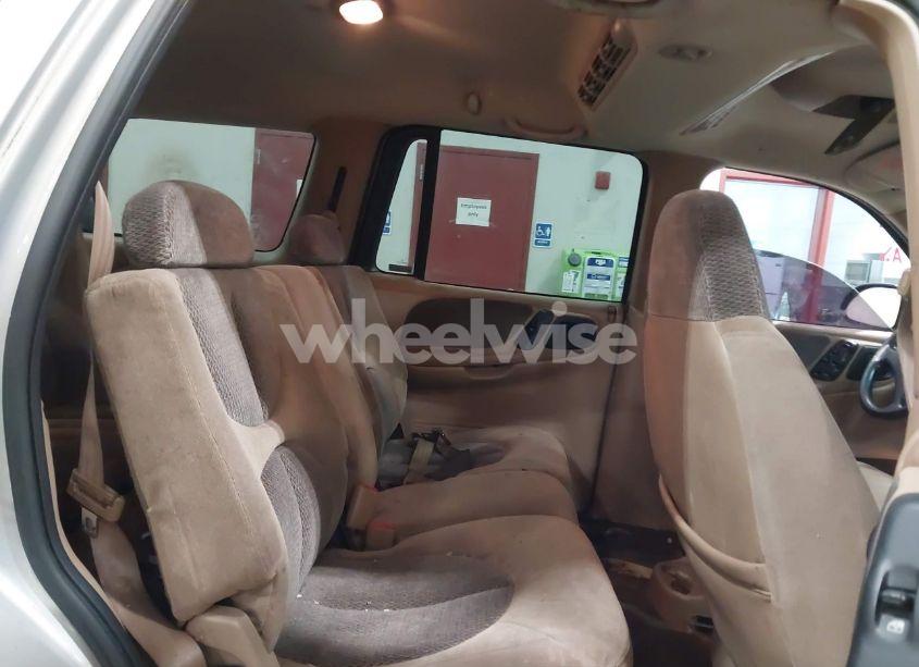 Photo 8 of 1998 Dodge Durango SLT (VIN 1B4HS28Y6WF126918)