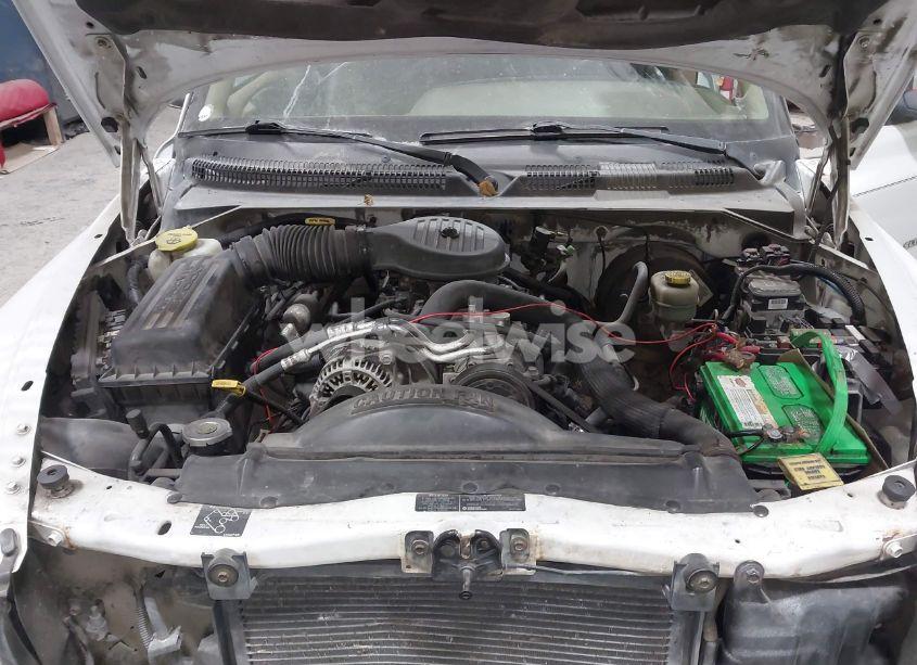 Photo 10 of 1999 Dodge Durango N/A (VIN 1B4HS28Y8XF587894)