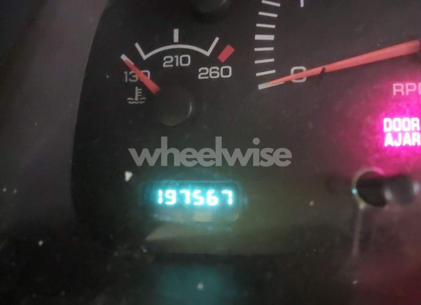 Photo 7 of 1999 Dodge Durango N/A (VIN 1B4HS28Y8XF587894)