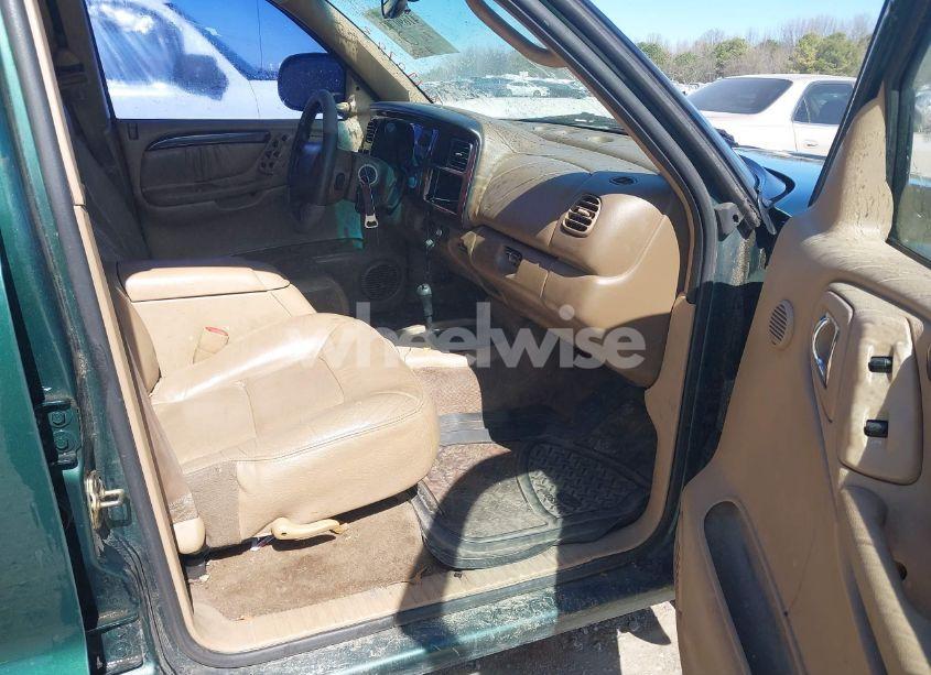 Photo 5 of 2000 Dodge Durango (VIN 1B4HS28Z0YF170313)