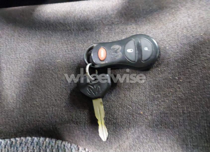 Photo 11 of 2000 Dodge Durango (VIN 1B4HS28Z1YF104689)