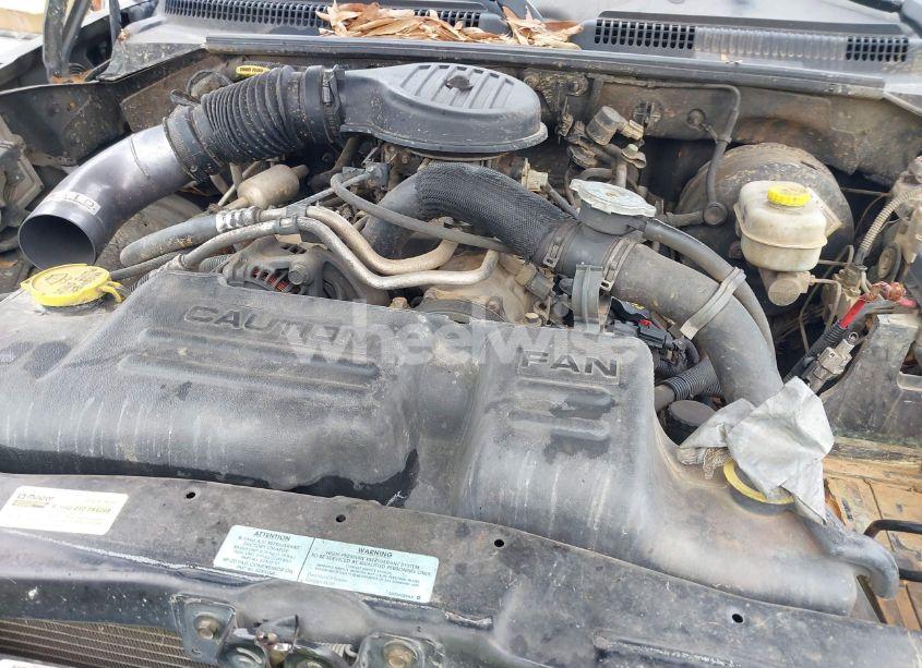 Photo 10 of 2000 Dodge Durango (VIN 1B4HS28Z2YF297466)