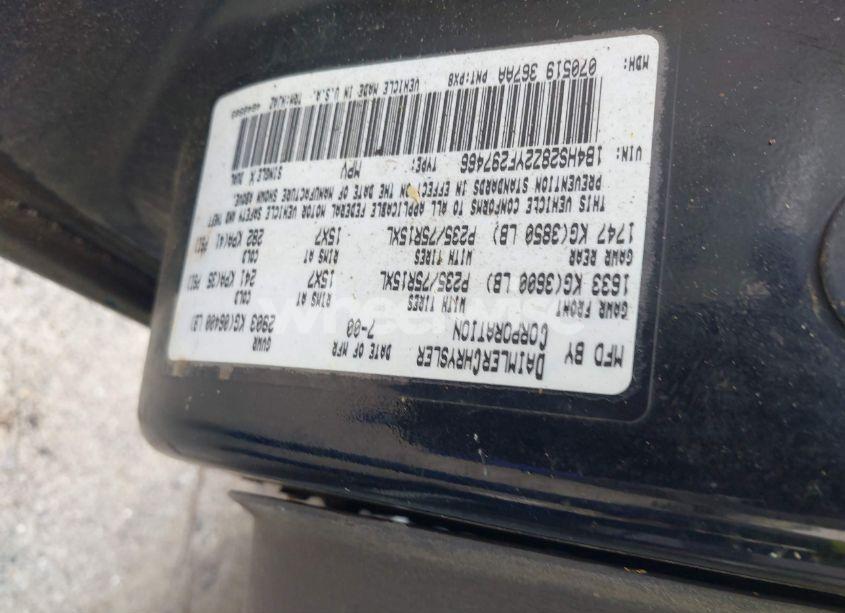 Photo 9 of 2000 Dodge Durango (VIN 1B4HS28Z2YF297466)