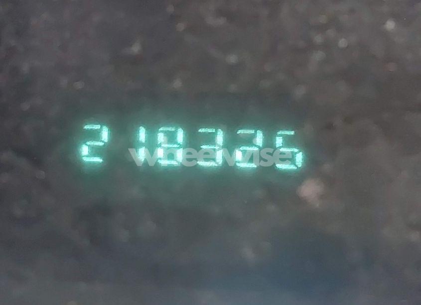 Photo 12 of 2000 Dodge Durango (VIN 1B4HS28Z4YF195702)