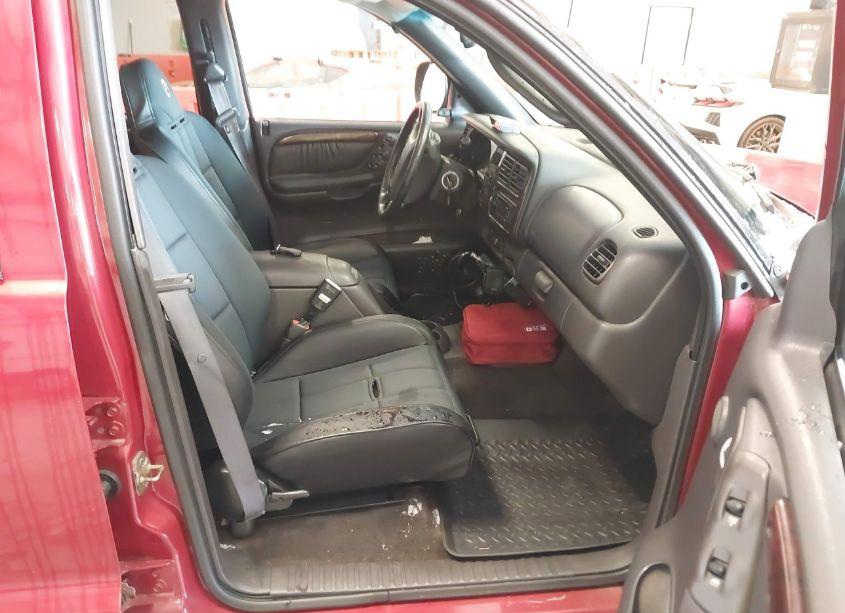 Photo 5 of 2000 Dodge Durango (VIN 1B4HS28Z6YF103022)