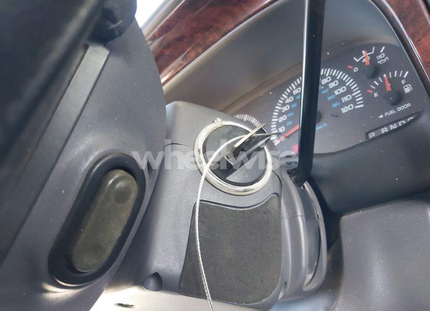 Photo 11 of 2000 Dodge Durango (VIN 1B4HS28Z6YF228263)