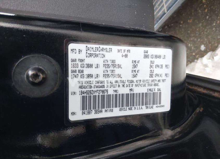 Photo 9 of 2000 Dodge Durango (VIN 1B4HS28ZXYF270676)