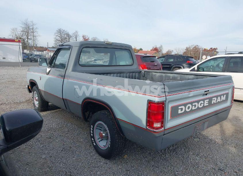 Photo 3 of 1988 Dodge D-series D100 (VIN 1B7FD04X9JS676023)