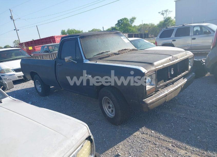 1981 Dodge D-series D150 (VIN 1B7FD14E3BS136933) main photo