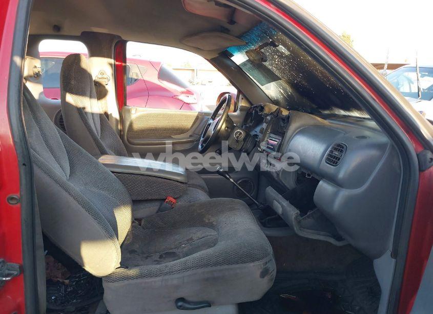 Photo 5 of 1998 Dodge Dakota SLT/SPORT (VIN 1B7FL22PXWS648465)