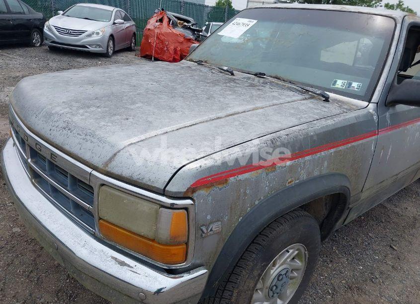 Photo 15 of 1992 Dodge Dakota (VIN 1B7FL23X1NS640431)