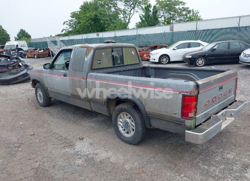 Photo 3 of 1992 Dodge Dakota (VIN 1B7FL23X1NS640431)