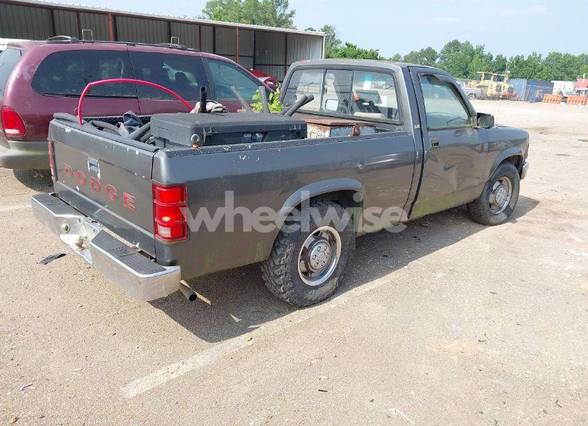 Photo 4 of 1992 Dodge Dakota (VIN 1B7FL26X0NS508319)