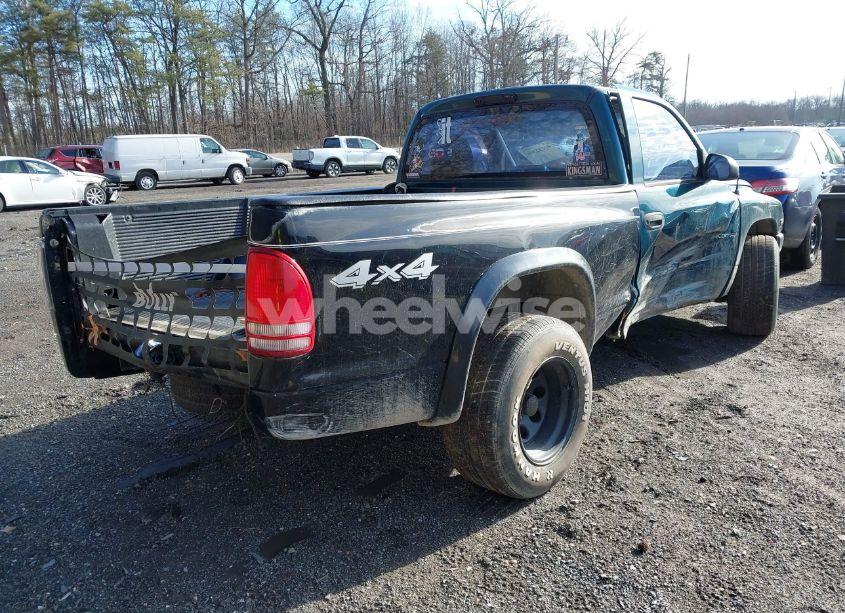 Photo 4 of 1999 Dodge Dakota SLT/SPORT (VIN 1B7FL26X0XS208461)