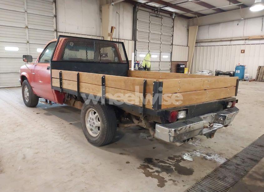 Photo 3 of 1992 Dodge Dakota (VIN 1B7FL26X1NS669231)