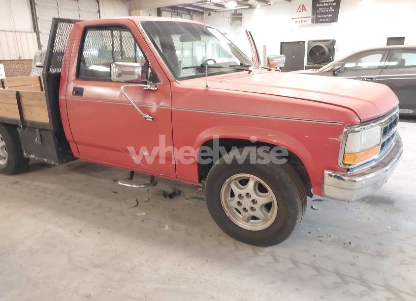 Photo 6 of 1992 Dodge Dakota (VIN 1B7FL26X1NS669231)