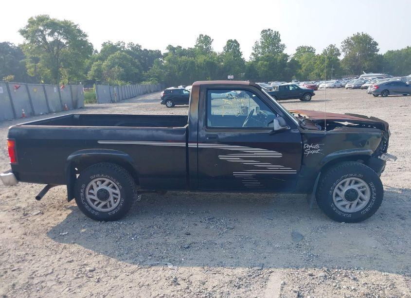 Photo 13 of 1993 Dodge Dakota (VIN 1B7FL26X4PS260806)