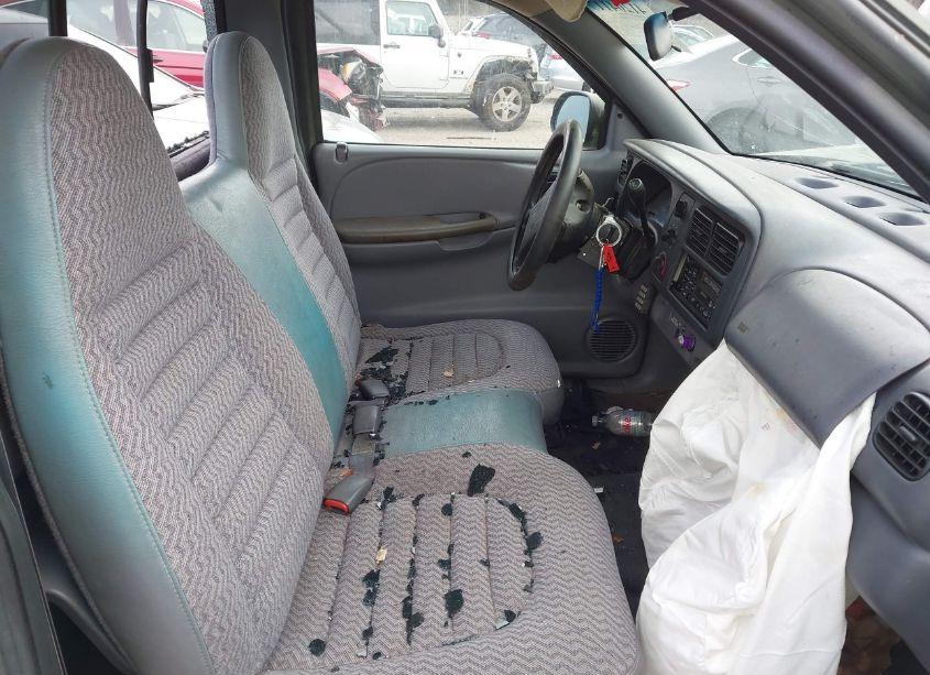 Photo 5 of 1999 Dodge Dakota SLT/SPORT (VIN 1B7FL26X4XS245674)