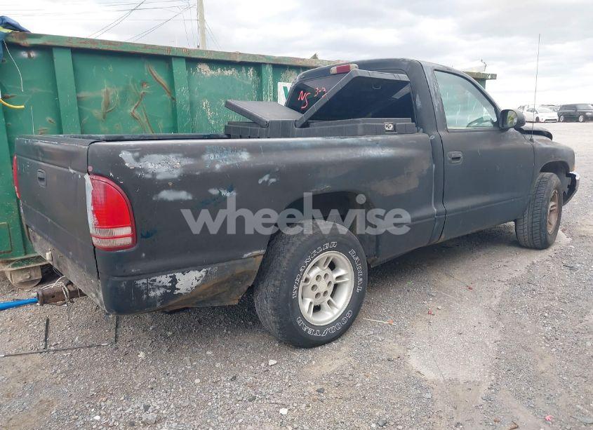 Photo 4 of 1998 Dodge Dakota SLT/SPORT (VIN 1B7FL26X5WS635679)