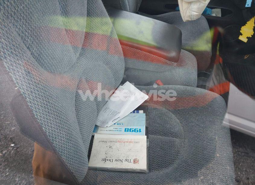 Photo 5 of 1998 Dodge Dakota SLT/SPORT (VIN 1B7FL26X5WS716567)