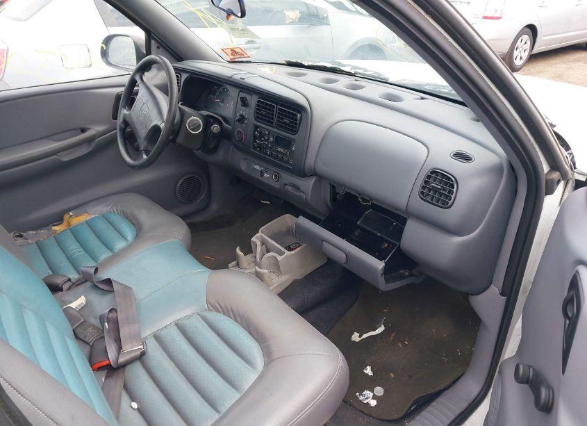 Photo 5 of 1999 Dodge Dakota SLT/SPORT (VIN 1B7FL26X5XS154980)