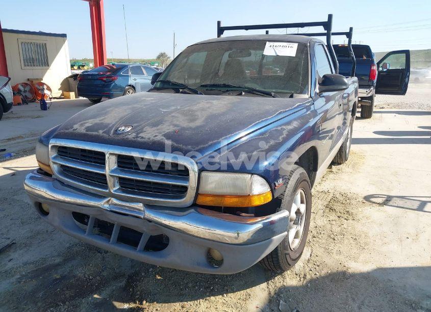 Photo 2 of 2000 Dodge Dakota SLT/SPORT (VIN 1B7FL26X5YS739995)